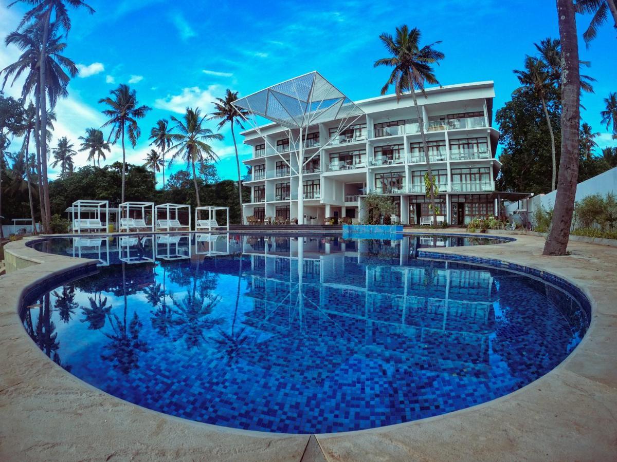 Elixir Cliff Beach Resort&Spa Varkala Exterior foto
