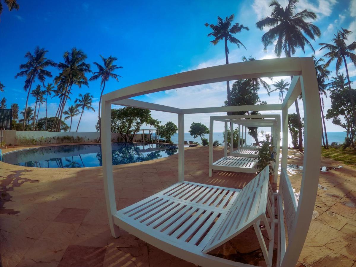 Elixir Cliff Beach Resort&Spa Varkala Exterior foto