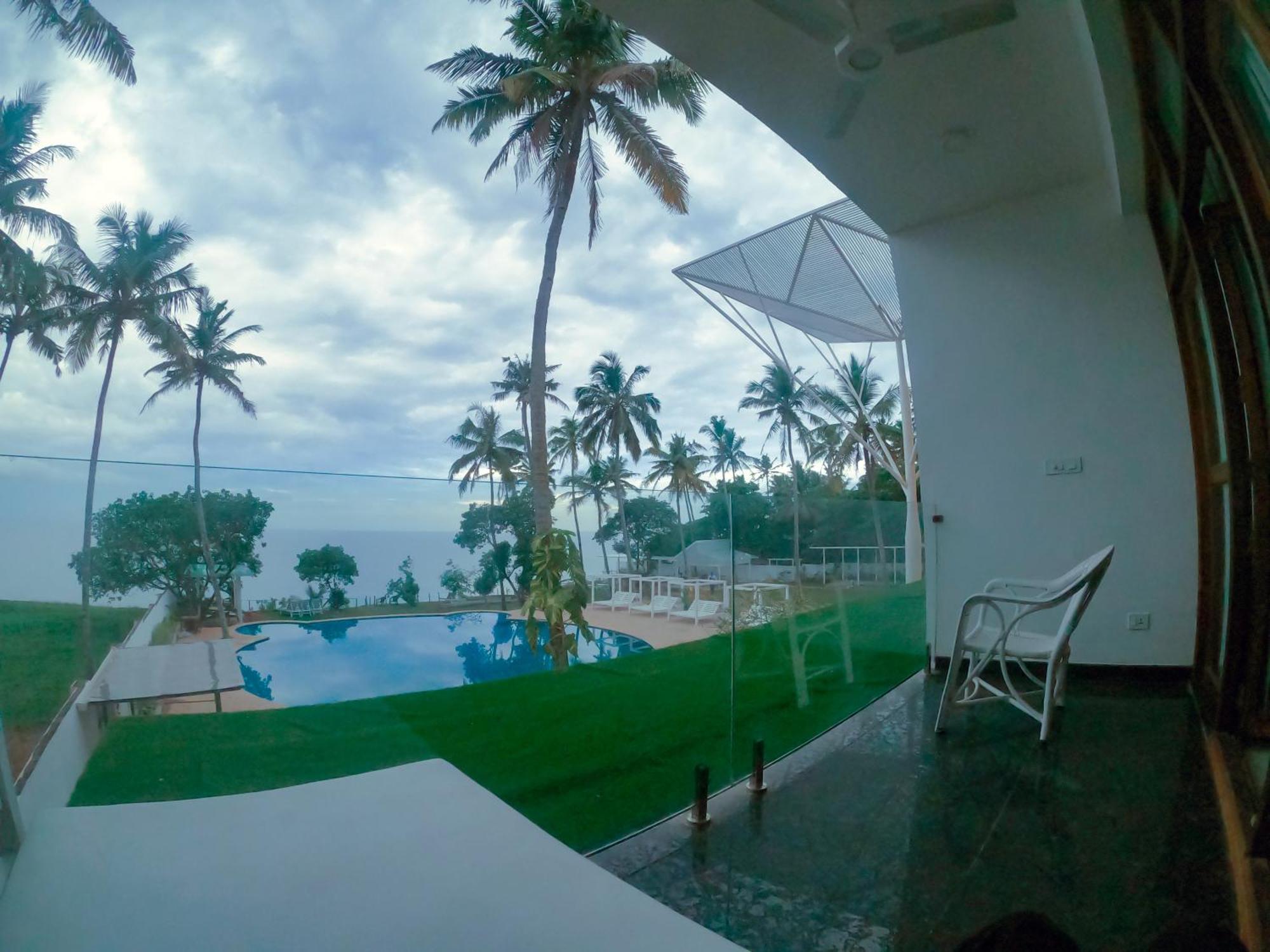 Elixir Cliff Beach Resort&Spa Varkala Exterior foto