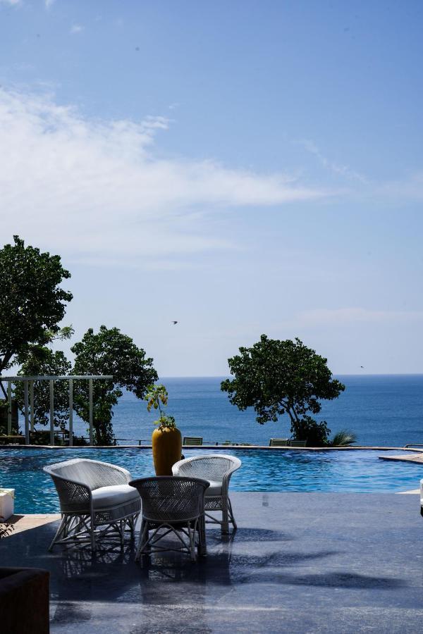 Elixir Cliff Beach Resort&Spa Varkala Exterior foto