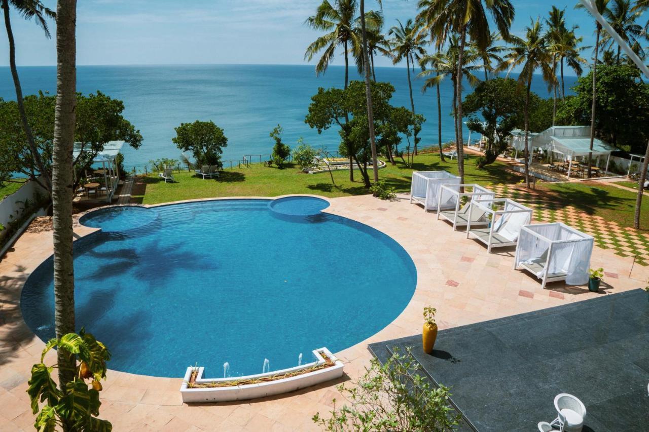 Elixir Cliff Beach Resort&Spa Varkala Exterior foto